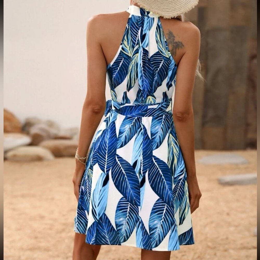 New tropical print sleeveless dress - Picture 3 of 4